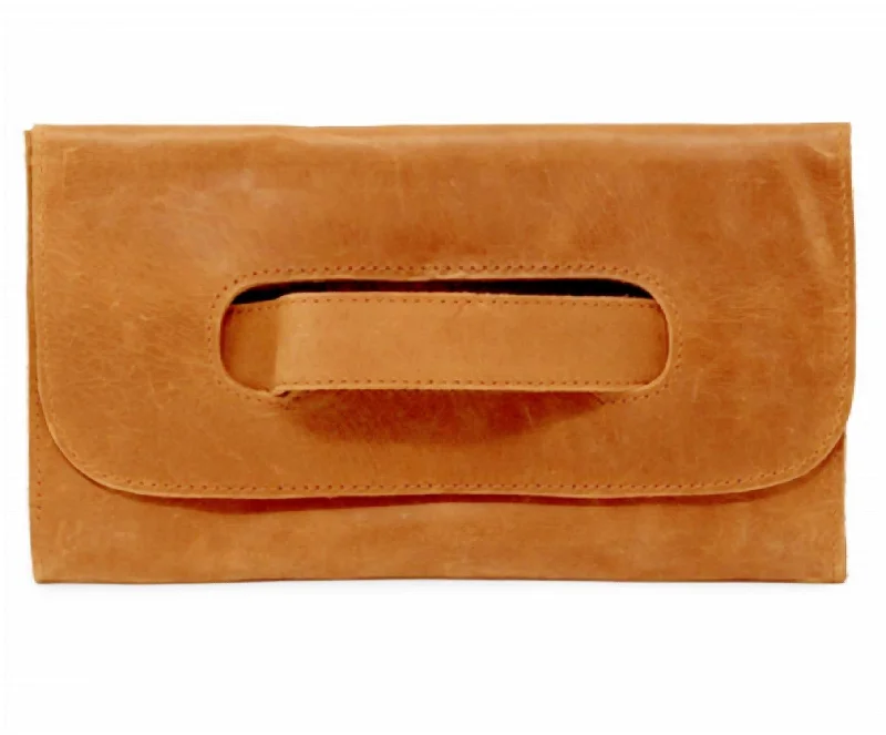 Mare Handle Clutch In Cognac