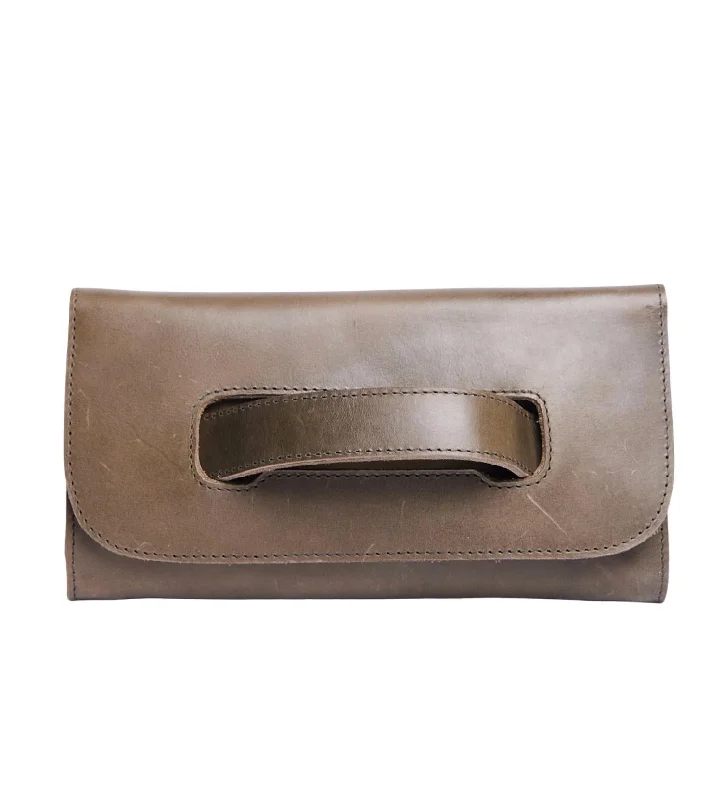 Mare Handle Clutch In Olive