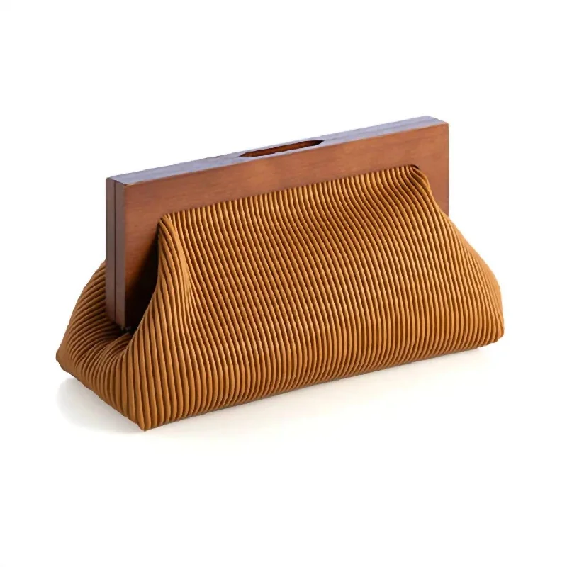 Winona Clutch Bag in Caramel