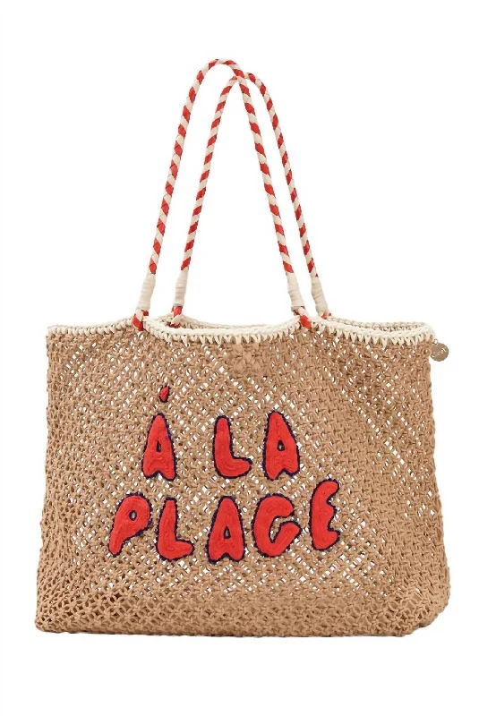 Women's L'ete Tote In Tan Crochet