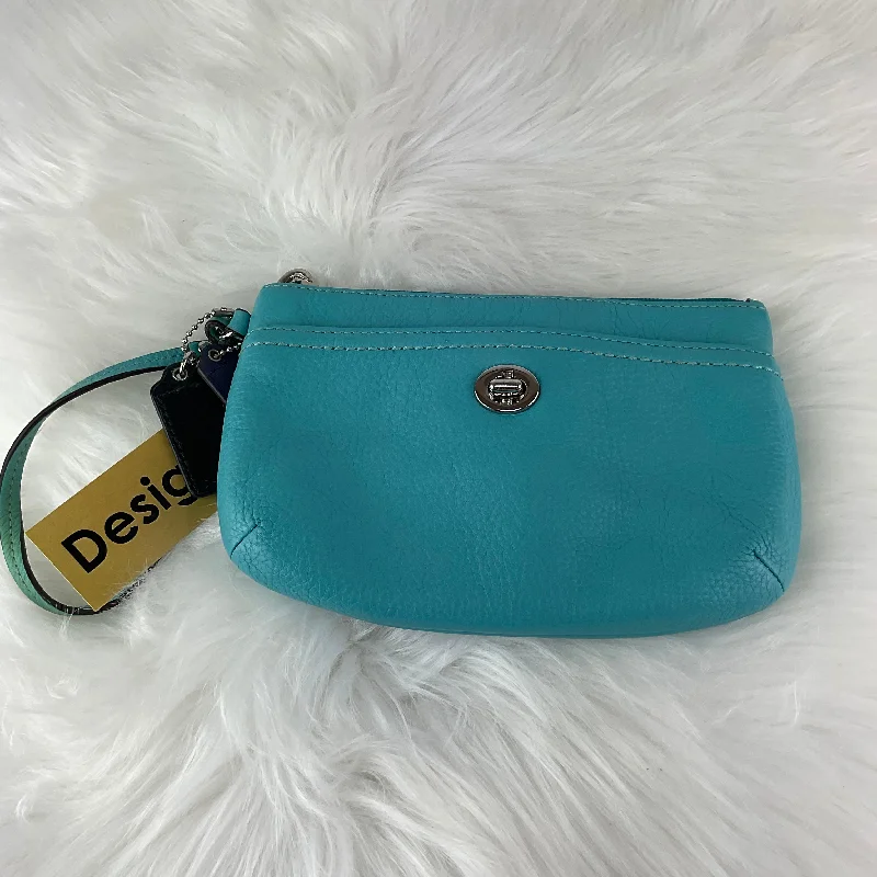 Wristlet Designer By Coach, Size: Medium